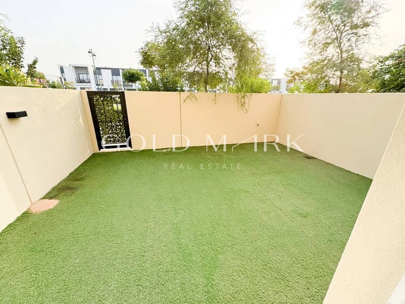 Single Row | Prime Location | Pool-Facing View