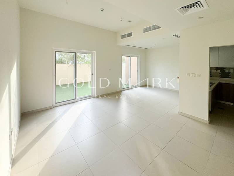 Single Row | Prime Location | Pool-Facing View - Image 12