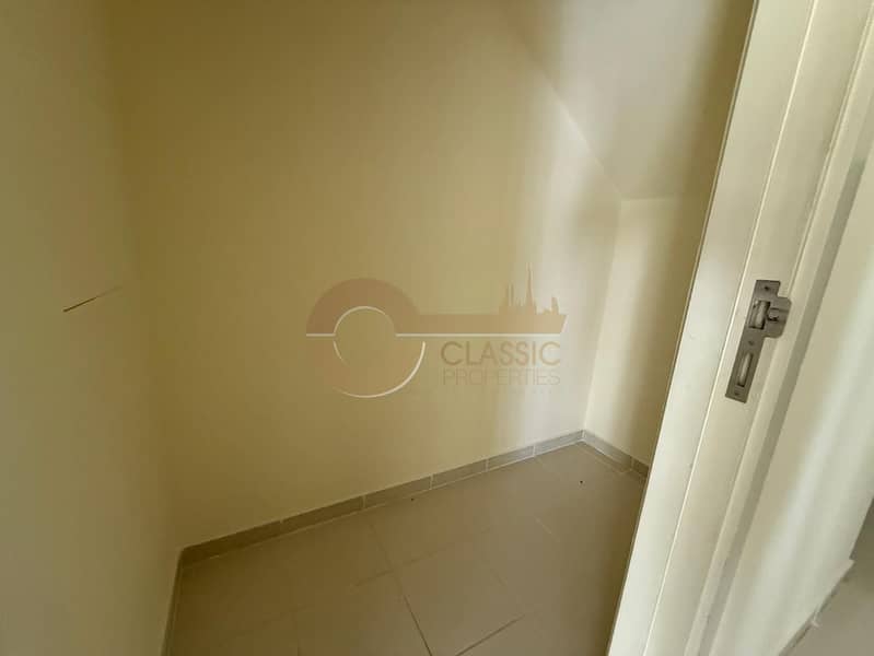 Elegant 4BR | Spacious Layout | Highly Desired - Image 17