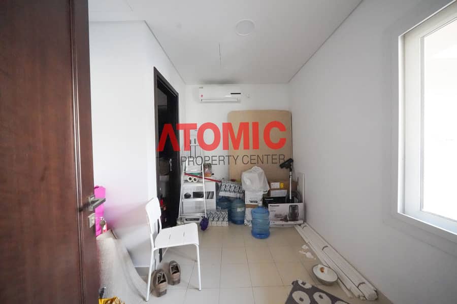 SPECIOUS 3BED+M | TYPE B | VERY BRIGHT | VACANT - Image 9