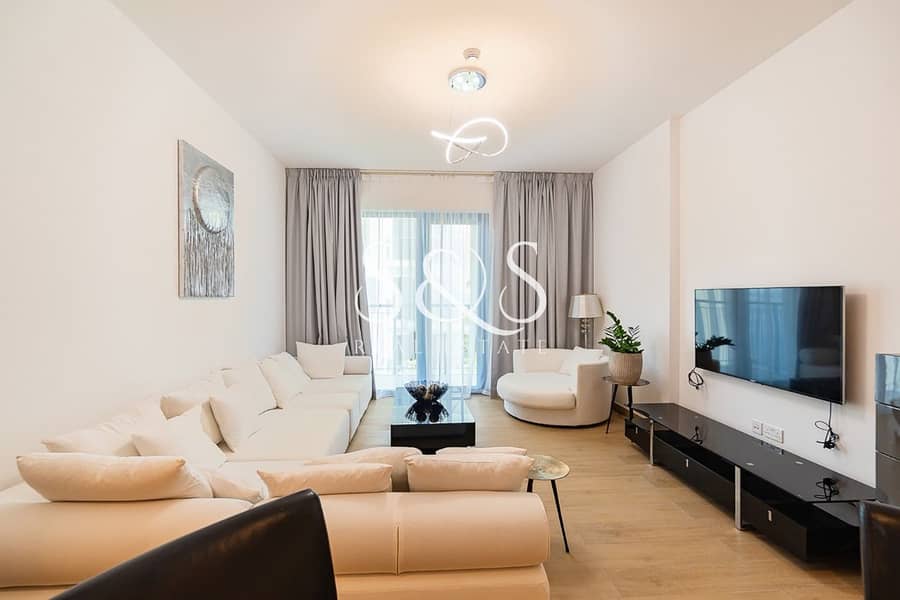 Marina View | Corner Unit | Spacious Layout