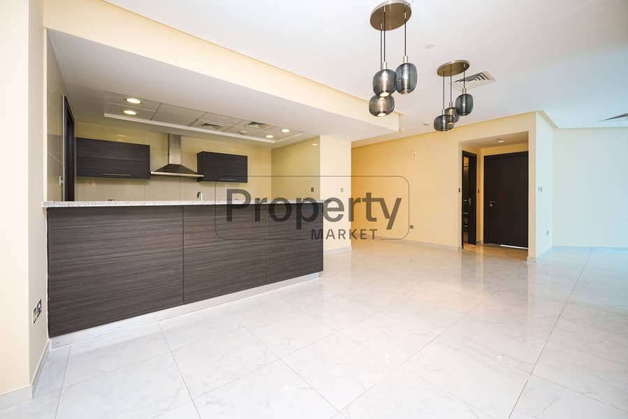 Spacious | Bright | Great Amenities | Near Metro - Image 6