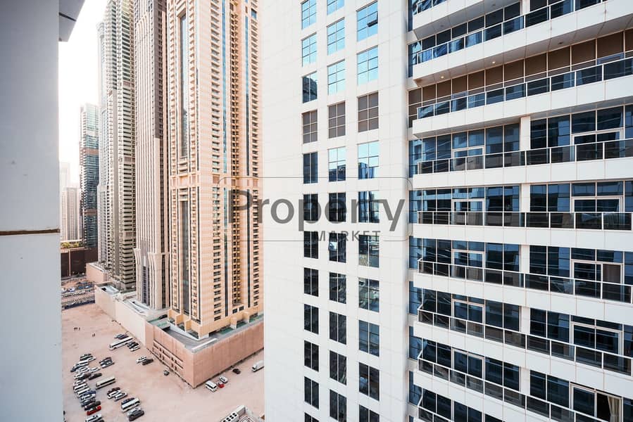 Spacious | Bright | Great Amenities | Near Metro - Image 22