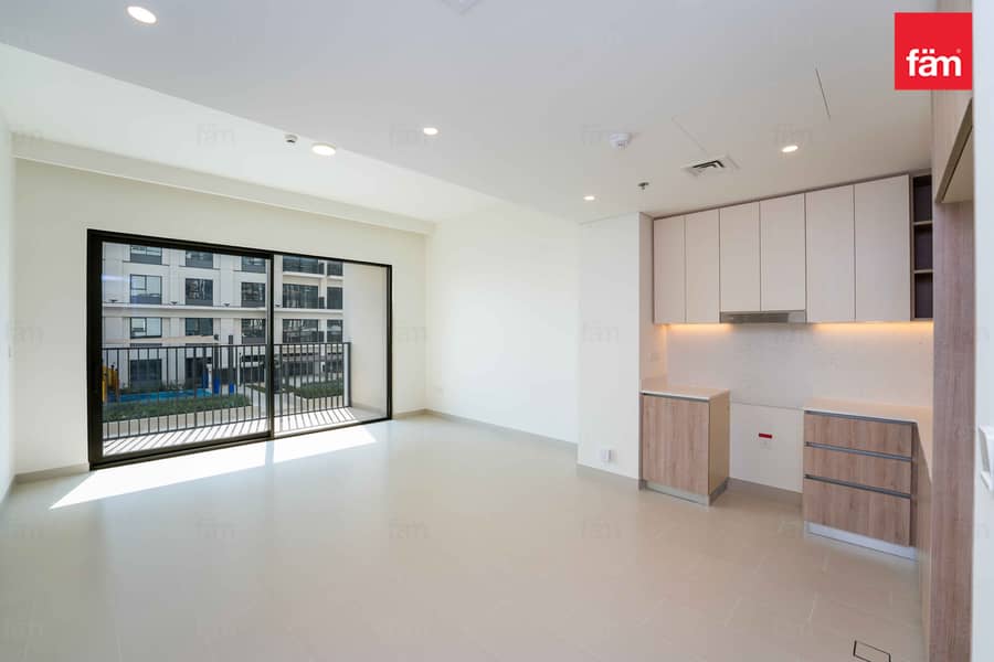 Park Access | Available Now | Multiple Cheques