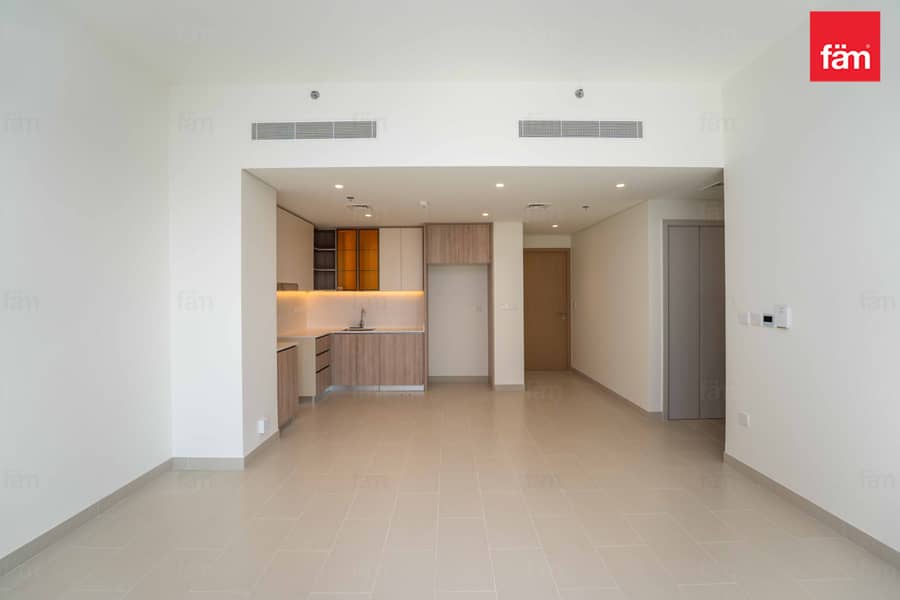 Park Access | Available Now | Multiple Cheques