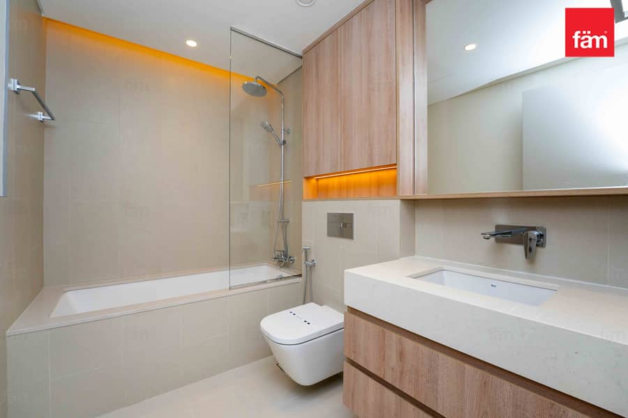 Park Access | Available Now | Multiple Cheques - Image 11