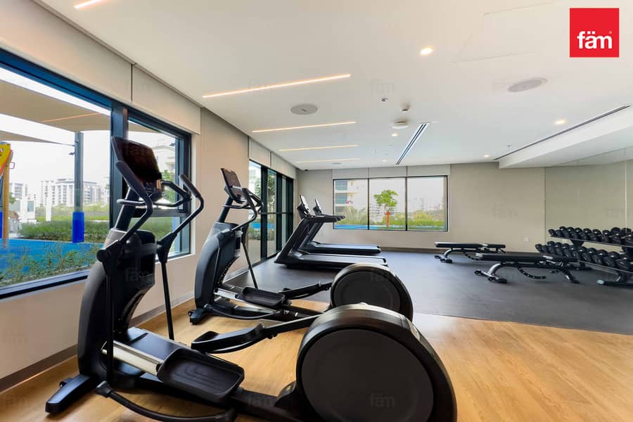 Park Access | Available Now | Multiple Cheques - Image 15