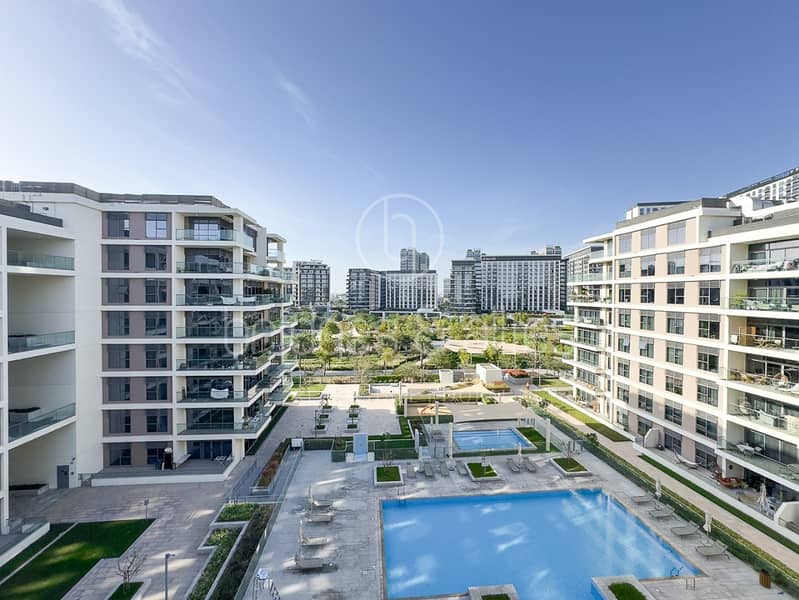 CORNER 2 BED | PARK AND POOL VIEW | GREAT LAYOUT