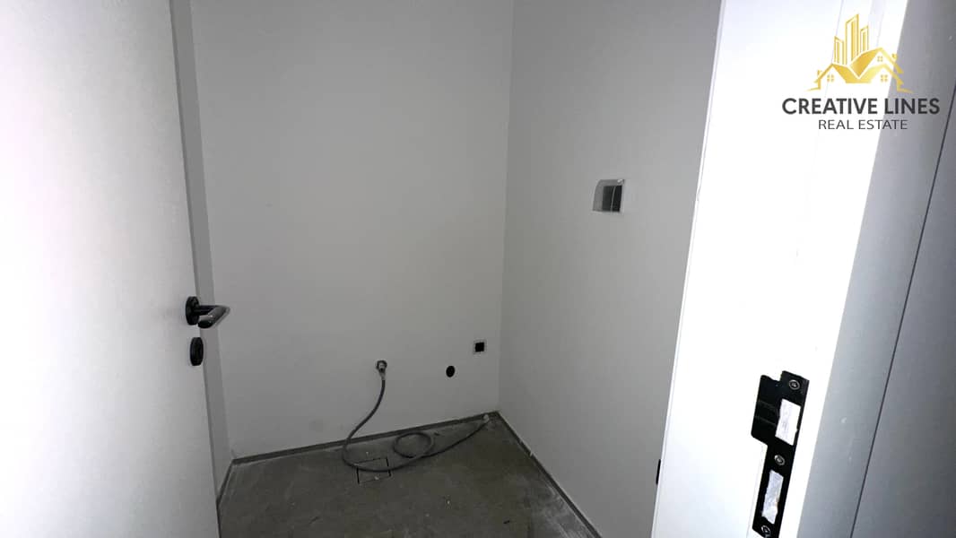 2BED PRIVATE POOL STORAGE AREA - Image 12