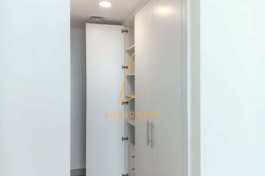 Spacious 3 BR I Modern Interiors I Prime Location - Image 8