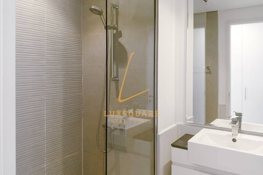 Spacious 3 BR I Modern Interiors I Prime Location - Image 15