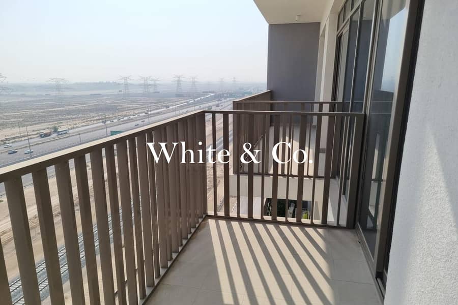 Brand New | Vacant on Transfer | Modern - Image 6