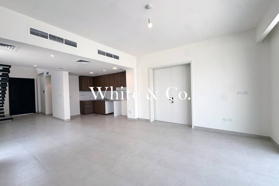 Good Deal | Green Belt | Large Plot Unit