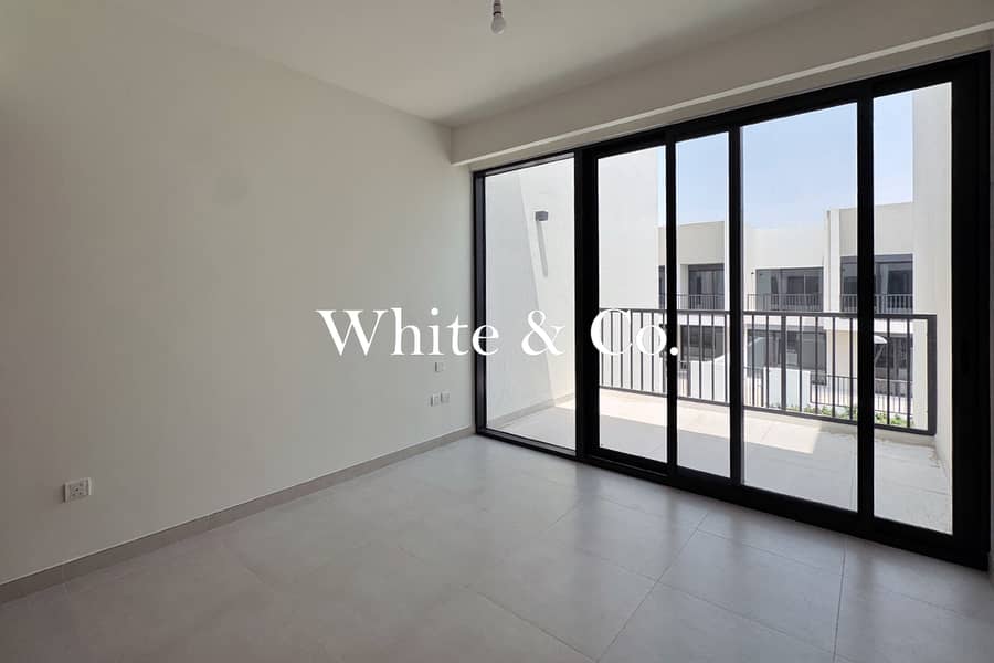 Good Deal | Green Belt | Large Plot Unit - Image 7