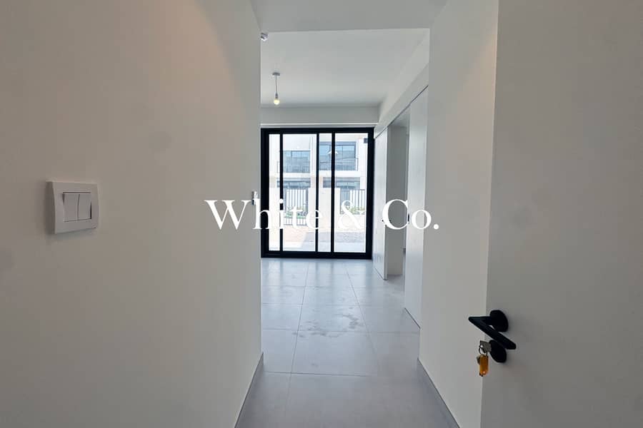 Good Deal | Green Belt | Large Plot Unit - Image 10