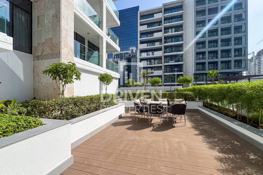 Modern Layout | Prime location - Image 13