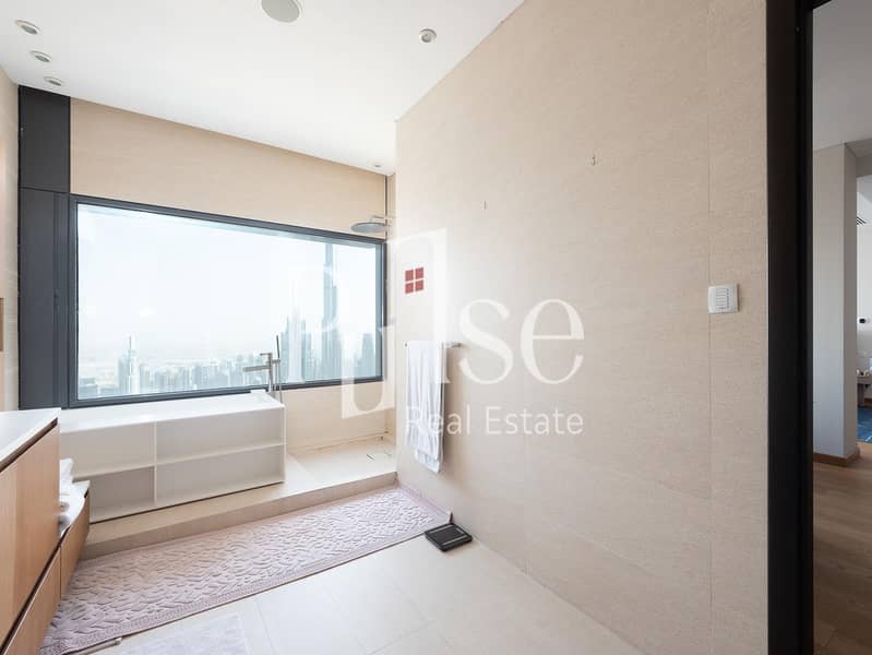 Converted Upgraded 3BR + Maid | Burj Khalifa View - Image 11