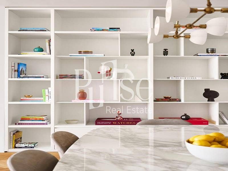 Luxury 2BR | Fully Upgraded | DIFC and Sea Views - Image 11