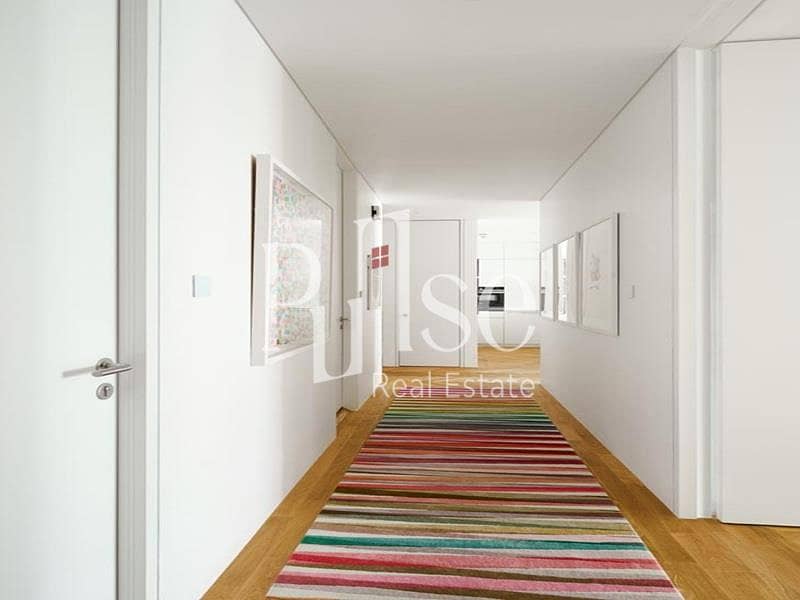 Luxury 2BR | Fully Upgraded | DIFC and Sea Views - Image 13