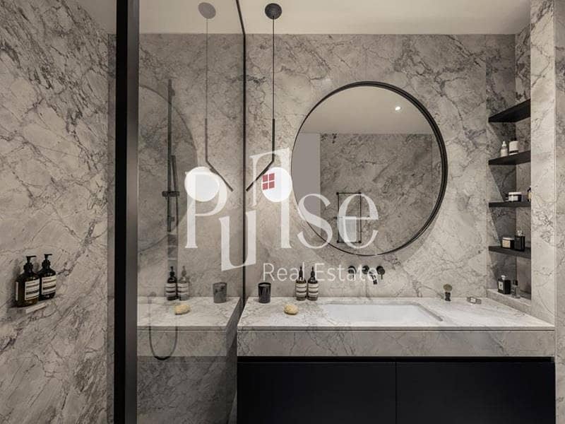 Luxury 2BR | Fully Upgraded | DIFC and Sea Views - Image 26