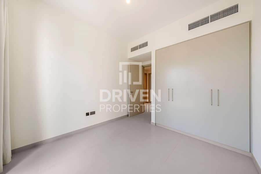 Well Maintained | Single Row | Ready to Move - Image 7
