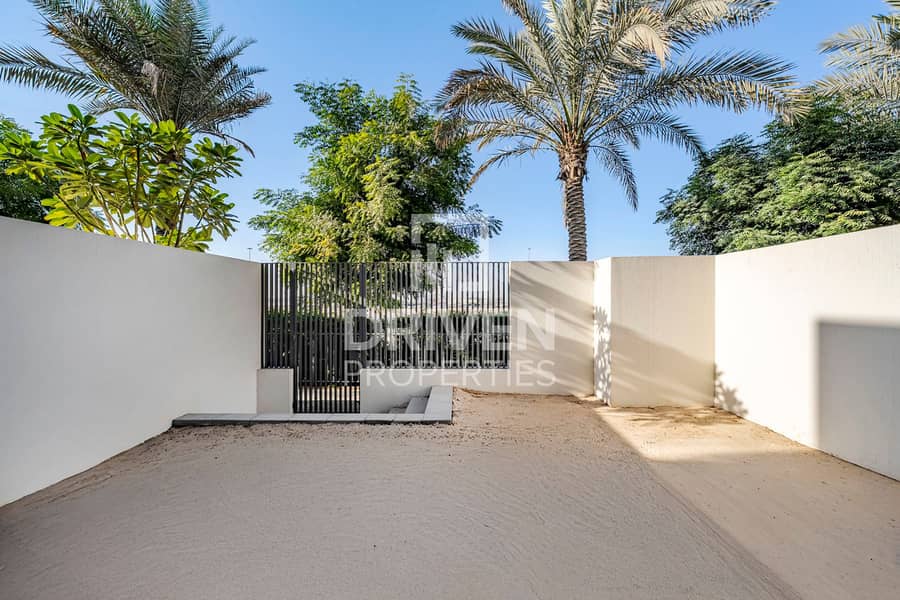 Well Maintained | Single Row | Ready to Move - Image 16