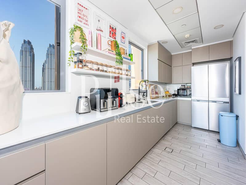 3BR + Maid | Furnished and Upgraded | Exclusive - Image 8