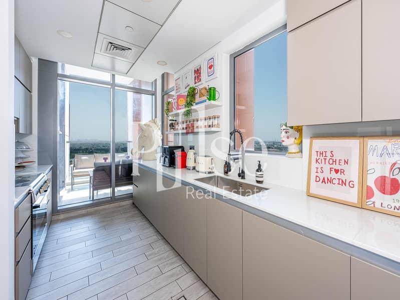 3BR + Maid | Furnished and Upgraded | Exclusive - Image 9