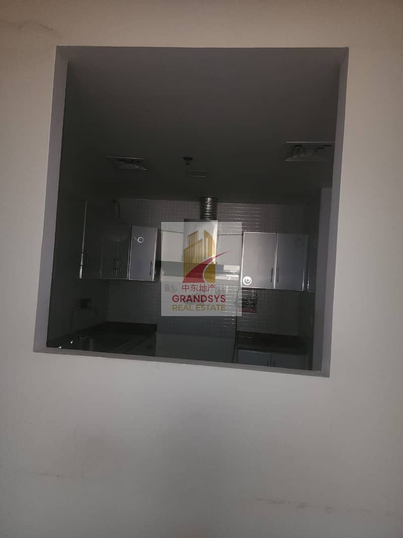 One bedroom /warsan fourth/unfurnished