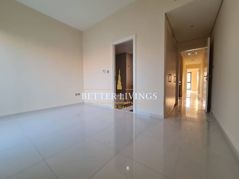 Ready To Move-In | 3 Bedroom + Maid's Room | Premium Quality | Huge Layout - Image 12