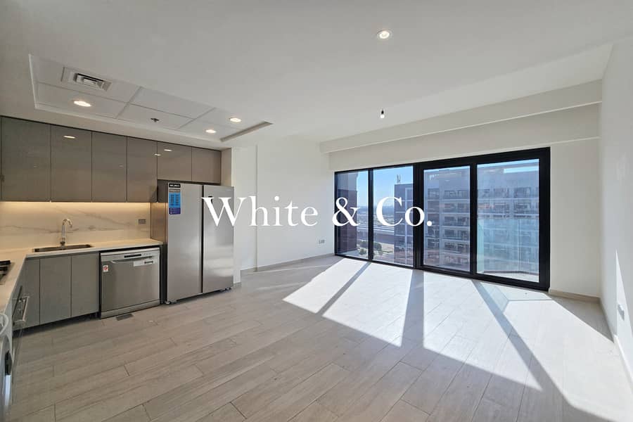 Motivated | High Floor | Spacious Layout