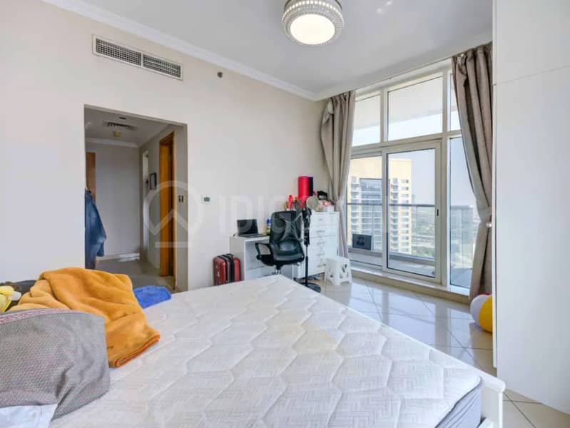 Vastu | Vacant | Partly Upgraded - Image 6