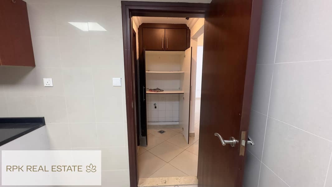 Vacant | Well Maintained | Lake View - Image 13