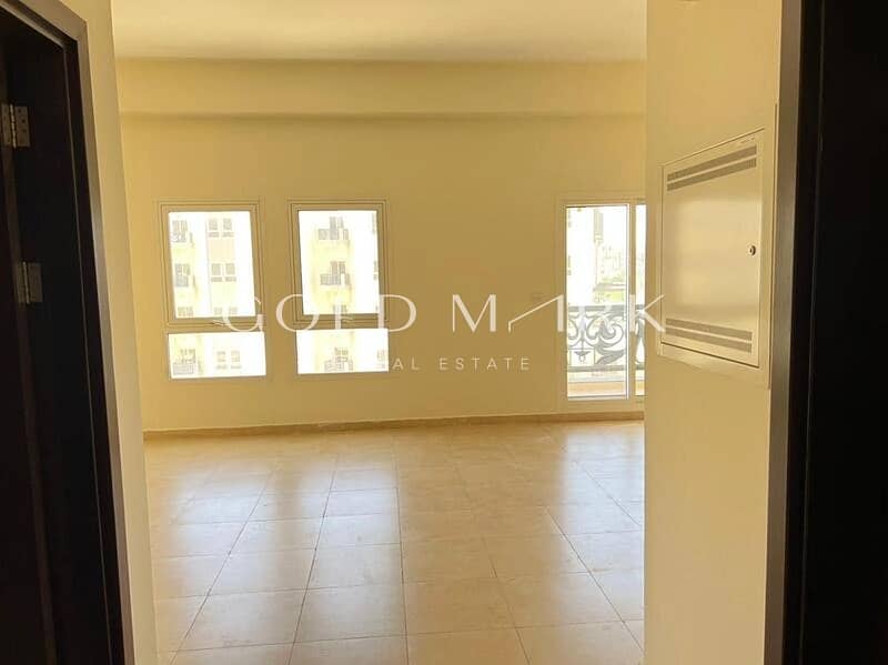 Near Amenities |Spacious 1BR |Well Maintained Unit