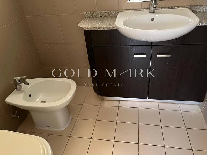 Near Amenities |Spacious 1BR |Well Maintained Unit - Image 9