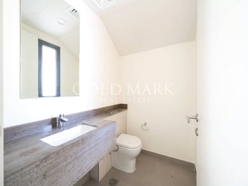 Pool and Park View | Exclusive | Vacant on Dec 15