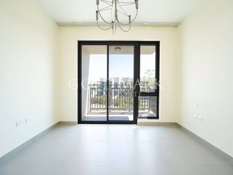 Pool and Park View | Exclusive | Vacant on Dec 15 - Image 7