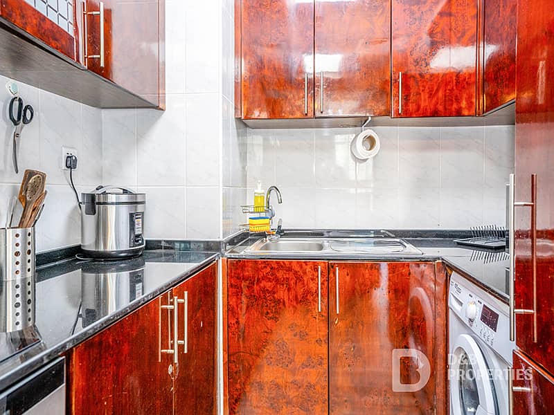 Marina View | Upgraded | 2BHK plus Kids Room - Image 6