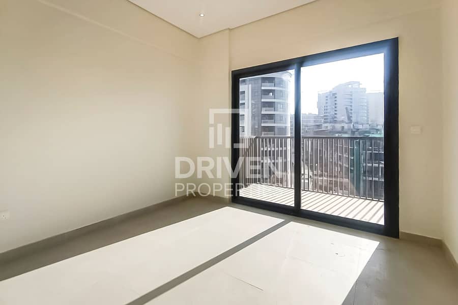 Spacious Apt with Study Room | Elegant Layout - Image 8