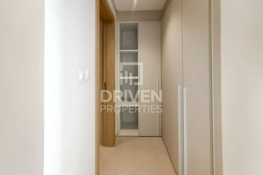 Spacious Apt with Study Room | Elegant Layout - Image 12