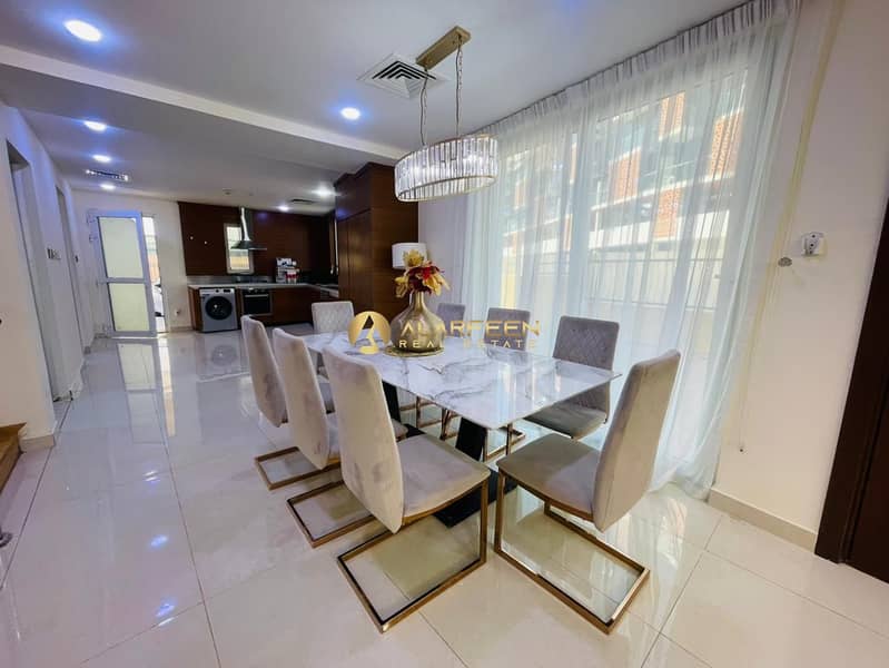 4BHK | Spacious Layout | Community View