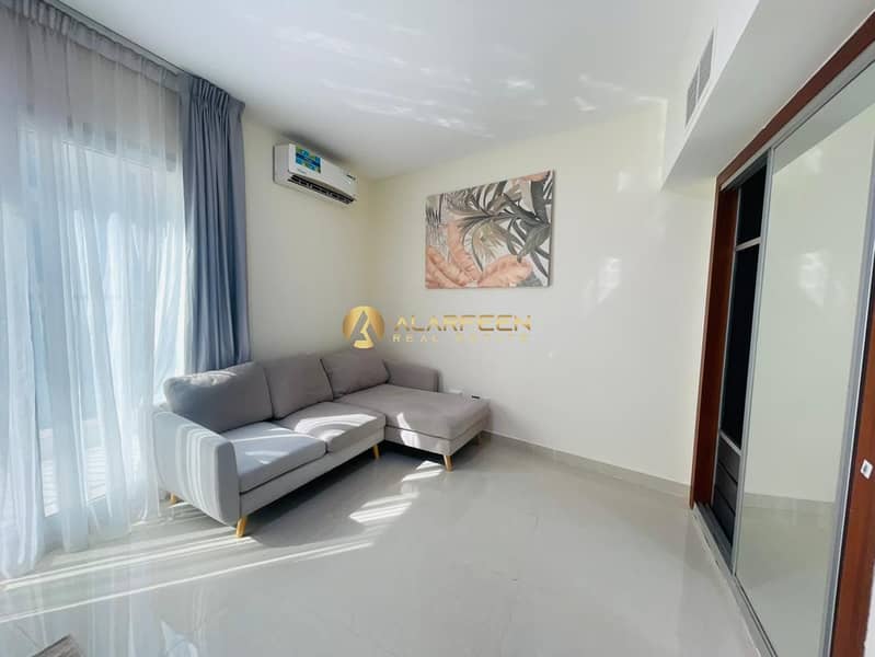 4BHK | Spacious Layout | Community View - Image 7