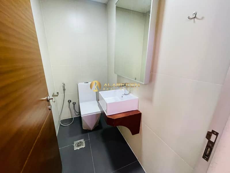 4BHK | Spacious Layout | Community View - Image 23