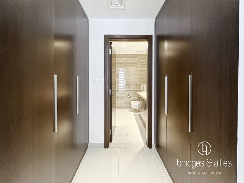 PANORAMIC VIEW | SPACIOUS | INCLUDING WHITE GOODS