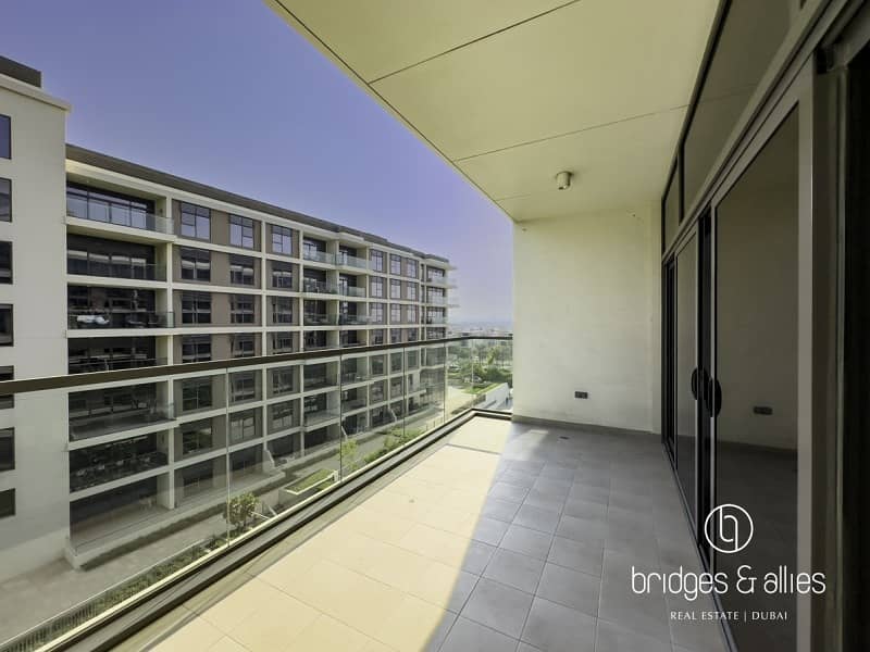 PANORAMIC VIEW | SPACIOUS | INCLUDING WHITE GOODS - Image 7