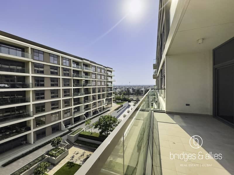 PANORAMIC VIEW | SPACIOUS | INCLUDING WHITE GOODS - Image 9