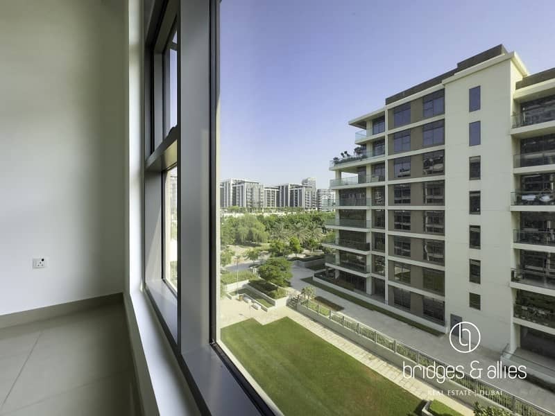 PANORAMIC VIEW | SPACIOUS | INCLUDING WHITE GOODS - Image 11