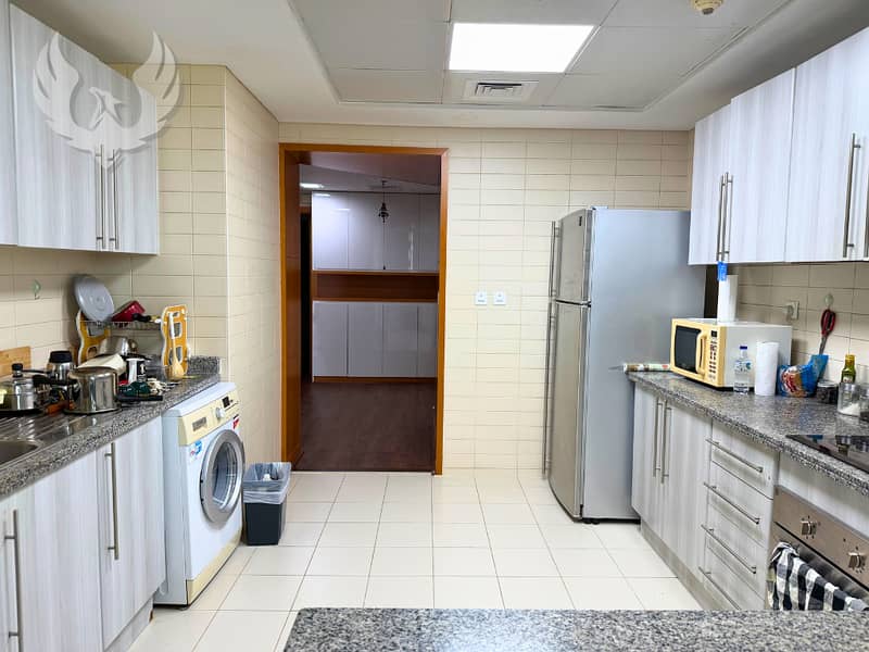 UPGRADED |Large Layout with Maids Room |Park View