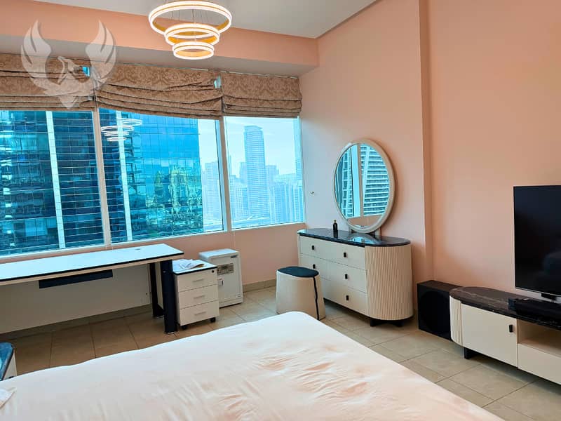 UPGRADED |Large Layout with Maids Room |Park View - Image 7