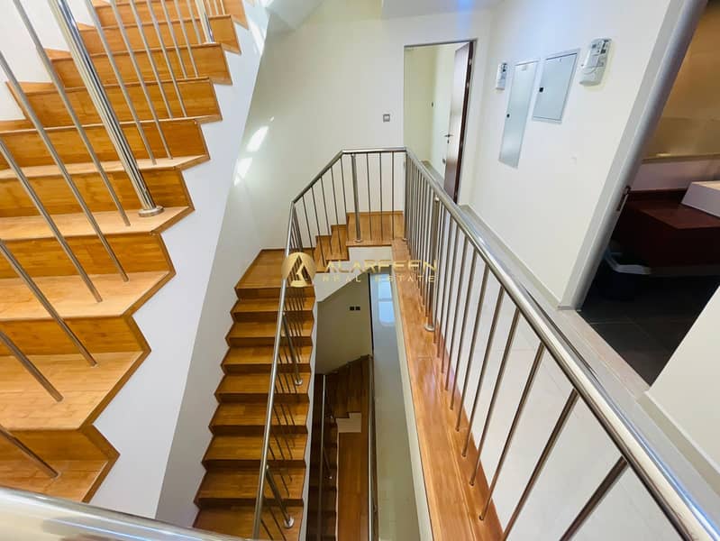 4BHK | Spacious Layout | Community View - Image 17